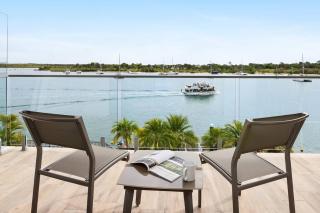 Commodore 5 Modern Waterfront - Noosa Heads - 8