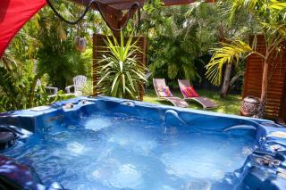 Charmante maison avec jacuzzi à Saint-François - Saint-François - 5