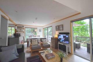 Hakuba Colonsay- Amazing views 3bdr 2bth cottage - 2