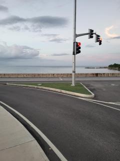 Cozy Ocean Home Jamaica - 9