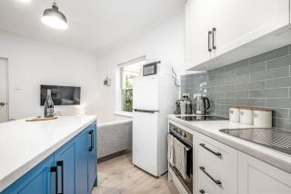 Seaside Victor Harbour Apartment - 6