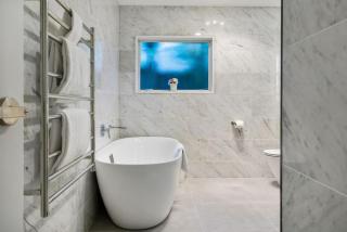 Albany Bolthole with Queen Beds and Kitchenette - Auckland - 1