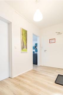 HOMEFY OLDTOWN APARTMENT - 6 people - 2 bath - balcony - top location - Düsseldorf - 9