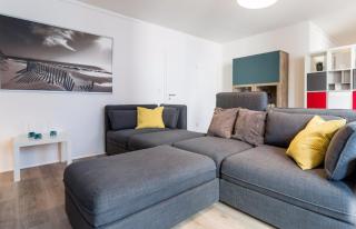 HOMEFY OLDTOWN APARTMENT - 6 people - 2 bath - balcony - top location - Düsseldorf - 3