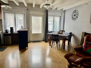 Maison de bourg sans jardin - 0