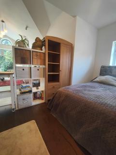 Peaceful Getaway in Forested Park - Bournemouth - 7