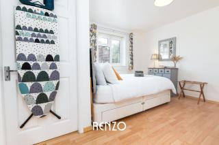 Bright and Warm 1-bed Annexe in West Bridgford, Nottingham by Renzo, Free Driveway Parking! - Nottingham - 3