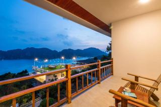 Phi Phi Mountain Beach Resort SHA Certified - Phi Phi Don - 1