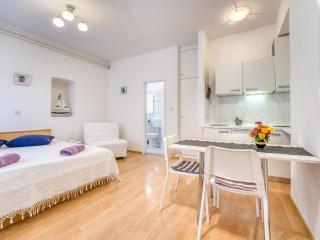 Apartment Emil by Interhome - Lovran - 3