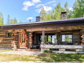 Holiday Home Mustalampi 2 kurkiaura by Interhome - Ruka - 0