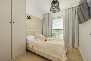 Family Apartment with Gym and Swimming Pool by Renters Prestige - 4
