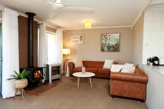 Sunset Balcony Bass Coast Beach House - 8