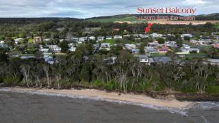 Sunset Balcony Bass Coast Beach House - Grantville - 9