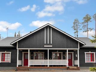 Holiday Home Lehtovilla a by Interhome - Äkäslompolo - 0