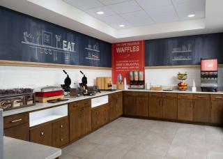 Hampton Inn Troy - Troy - 7