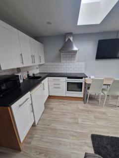 1B Smart Apartments - 5