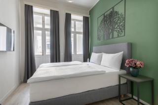 Kinsky Garden Apartments and Suites by Dwellfort - Prague - 3