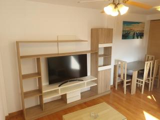 2H, Aire Acondic, 50m2, 1 dormitorio, 4 huéspedes, WIFI GRATIS - La Línea de la Concepción - 9