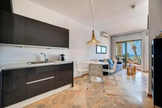 Front Line Beach Studio Apartment - Marbella - 1