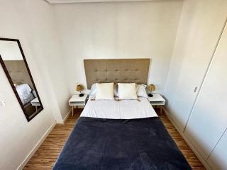 Arenales del Sol Beach Apartment - 4