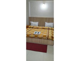 Jain Luxury Hotel, Vrindavan - Vrindāvan - 2