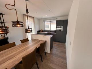 Luxe villa op Vakantiepark de Koorn-aar - Den Burg - 1