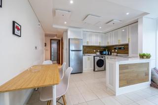 Lake Terrace I JLT I 1 Bedroom Apartment - Dubai - 1