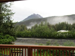 SEWARD APARTMENT - 9