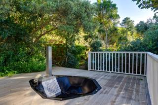 Exclusive Tree Cottage with hot tub - Power Back-up - Kapstadt - 8