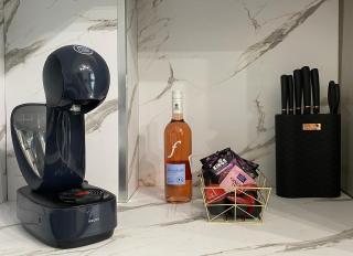 Brand new and modern apartment directly next to the metro station - 5