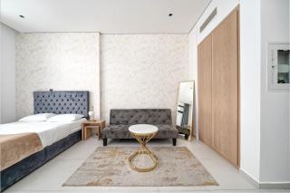 ALH Vacay - Bright Studio in Beverly Residence JVC - Dubai - 4