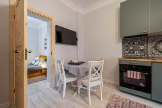 White LUX apartment next to the Old town with free parking and high speed internet - Riga - 2
