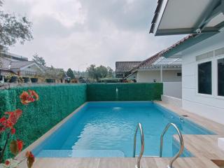 Villa Kota Bunga Madeline - 0