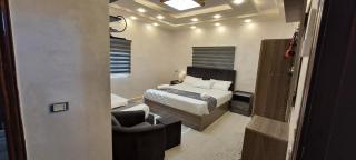 Hadrian's Arch - Jerash - 9