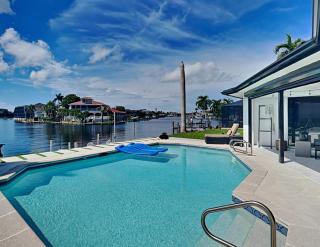 Nauti Mermaid - Cape Coral - 9