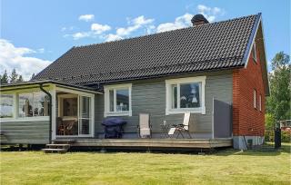 3 Bedroom Awesome Home In Malungsfors - Malungsfors - 0