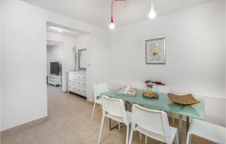 3 Bedroom Stunning Home In Barbat - 6