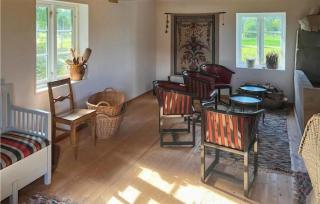 Stunning Home In Edsbro With Wifi - Edsbro - 2