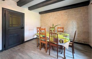 Amazing Home In Walscheid With Kitchen - 8