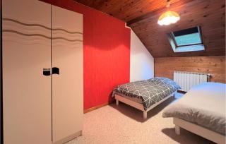 Amazing Home In Walscheid With Kitchen - Walscheid - 6