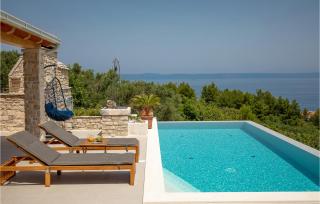 3 Bedroom Nice Home In Blato - Blato - 9