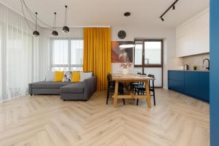 Cozy & Spacious Family Apartment by Noclegi Renters - Varsavia - 1