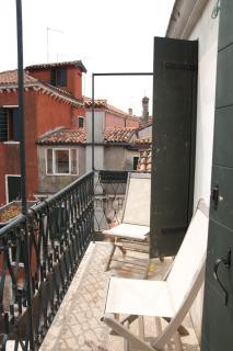 Sweet Balcony - Campo S.Giacomo dell'Orio - Venice - 5