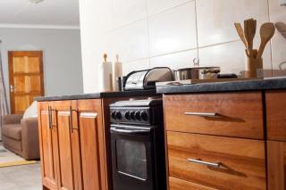 The Cosy Crib - Palapye - 4