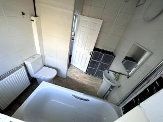 18 min to central London 5 min walk to Abby wood - Londra - 8