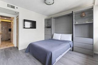 OLD 5225 COLLINS AVe - 3