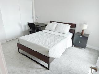 Private bedroom - 5
