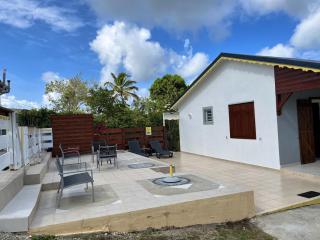 Villa confortable avec vue mer à Petit-Canal - Petit-Canal - 1