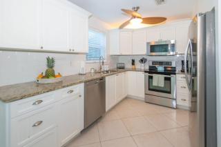 Beachfront Paradise - Surf, Sun, and Fun - Fort Pierce - Fort Pierce - 2