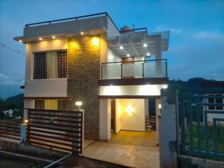 Sandy Luxury Villa 3 Bhk - Ooty - 9